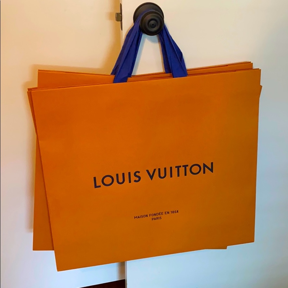 Louis Vuitton Orange Gift Bag (4 Available)